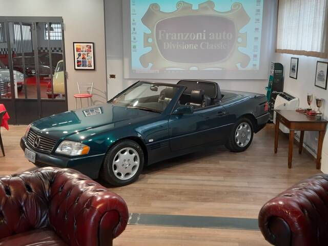 Mercedes-Benz SL 320