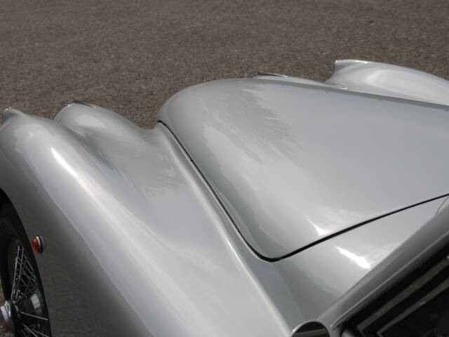Jaguar XK 120 FHC