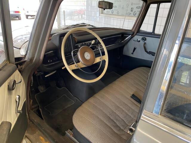 Mercedes-Benz 190 c