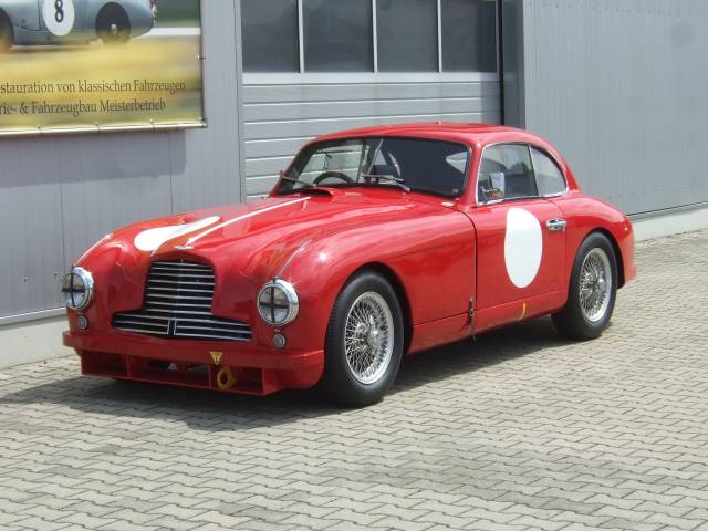 Aston Martin DB 2