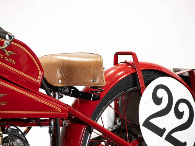 Moto Guzzi 250 SS