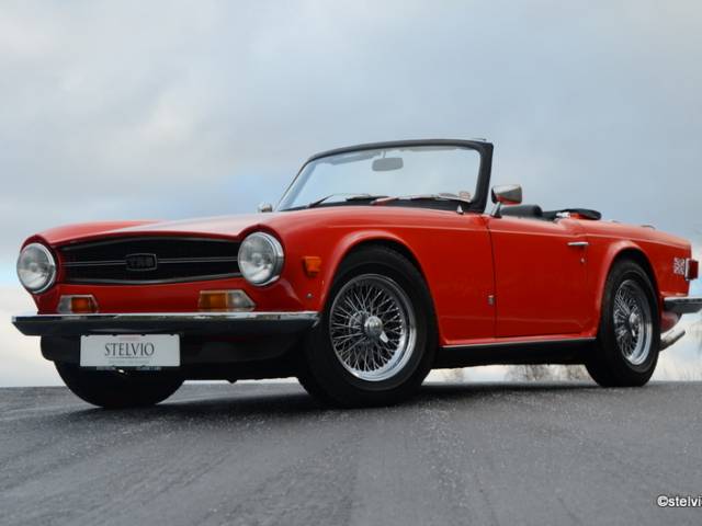 Image 1/18 of Triumph TR 6 PI (1975)