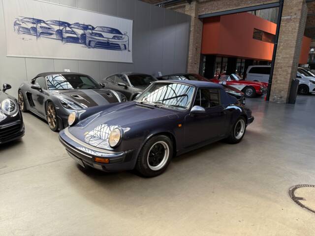 Porsche 911 Carrera 3.2