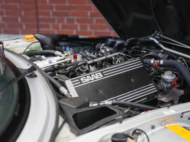 Saab 900 Turbo 16V