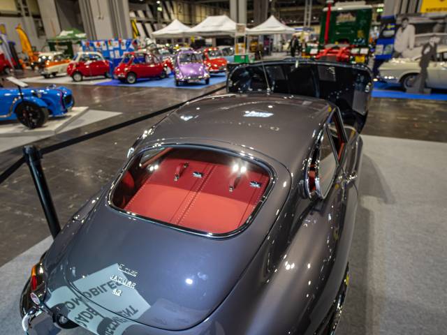 Jaguar E-Type 4.2