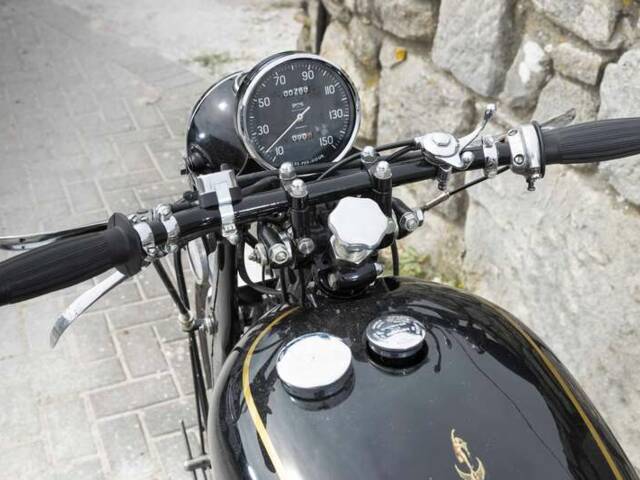 Vincent Black Shadow C