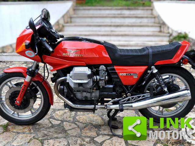 Imagen 1/10 de Moto Guzzi DUMMY (1982)