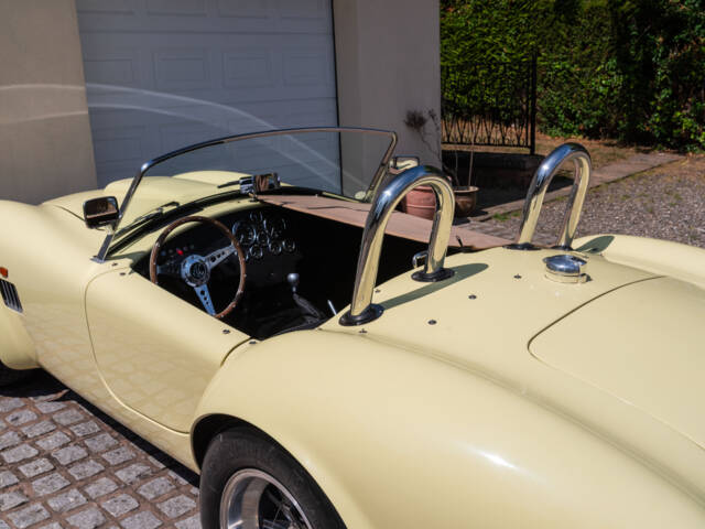 AC Cobra 289