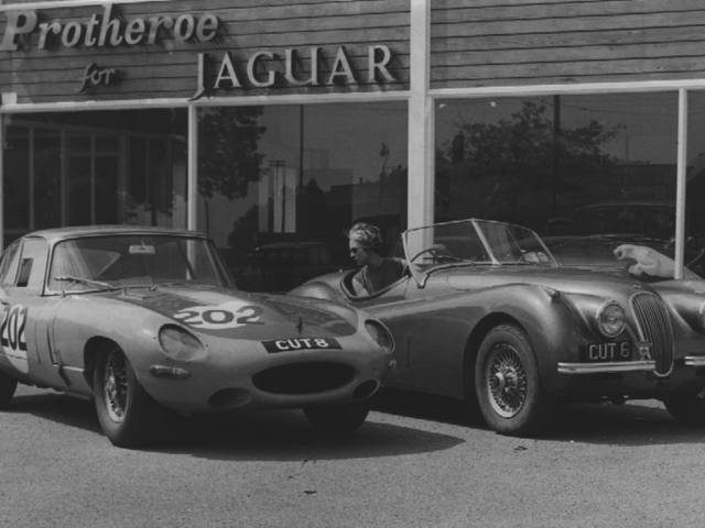 Jaguar E-Type 3.8