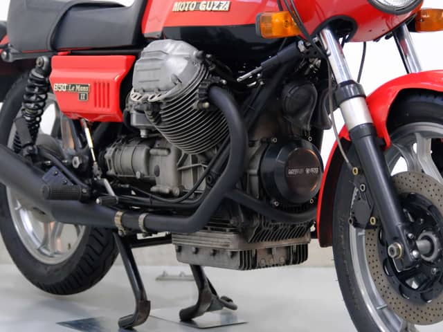 Moto Guzzi 850 LeMans II
