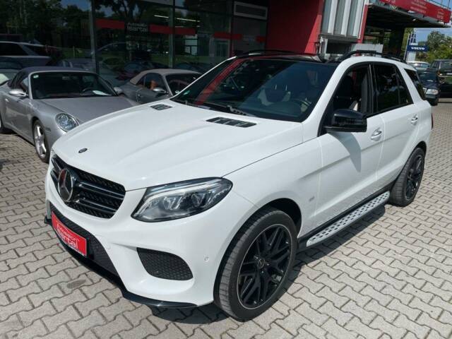 Afbeelding 1/19 van Mercedes-Benz GLE 350 d 4MATIC (2016)