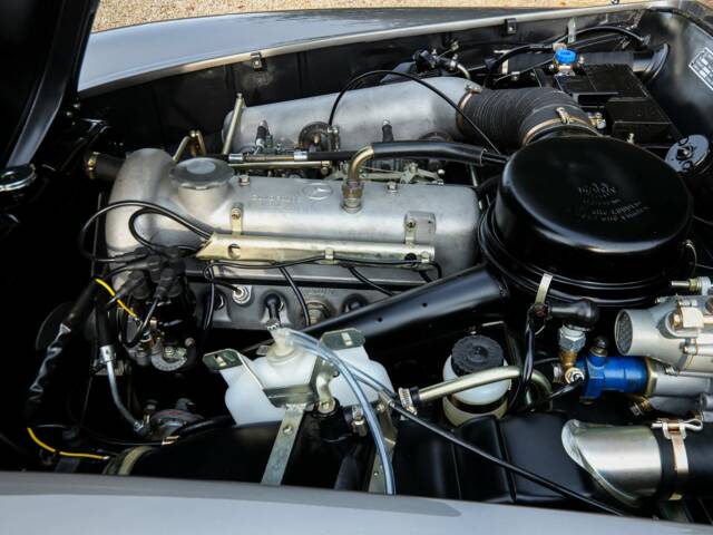 Mercedes-Benz 190 SL