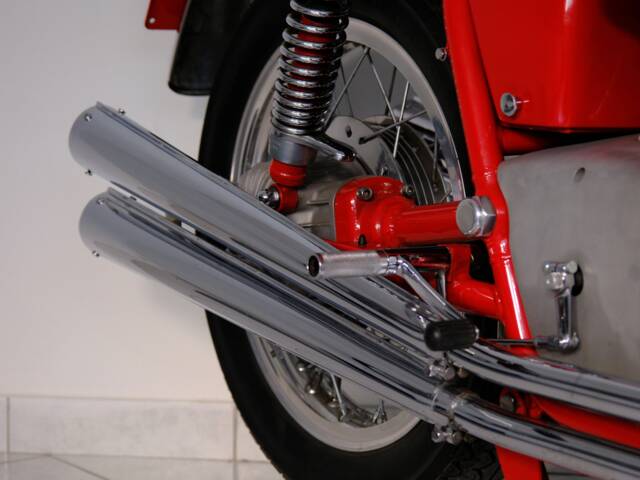 MV Agusta 750 Sport