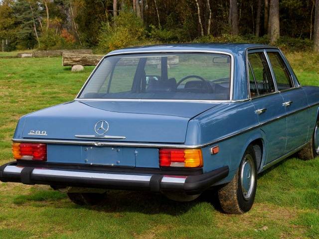 Mercedes-Benz 280