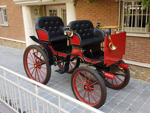 Immagine 1/6 di Daimler Motorkutsche Replica (1886)