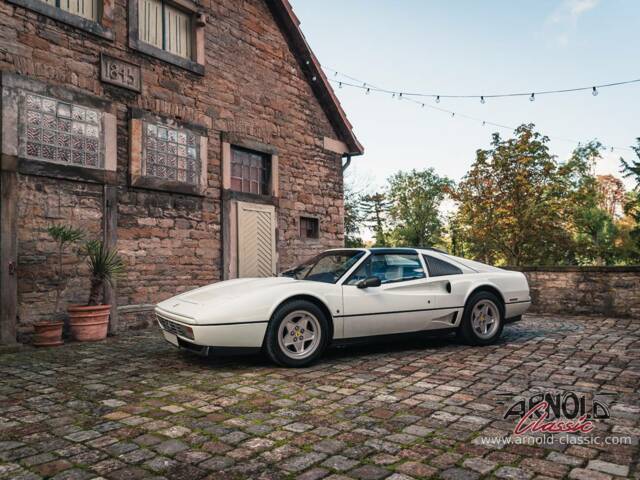 Ferrari 208 GTS Turbo
