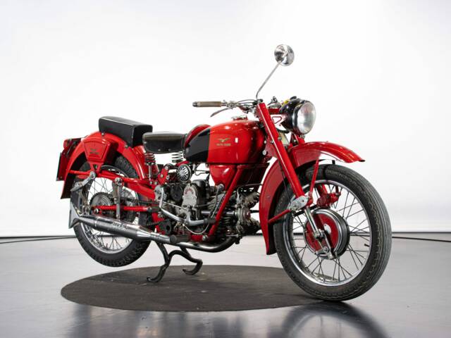 Moto Guzzi Falcone Turismo