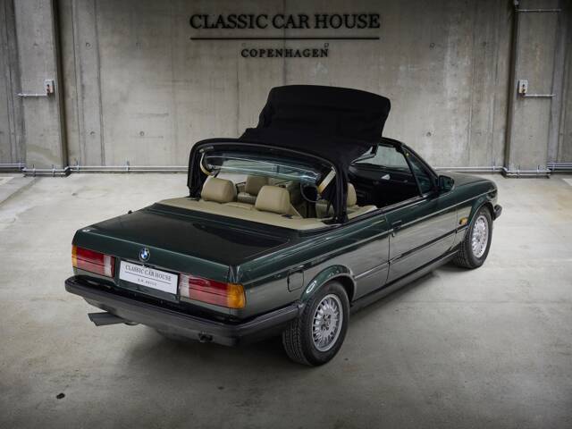 BMW 325i