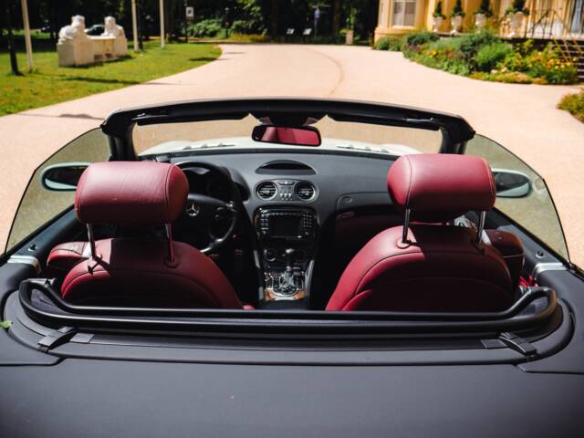 Mercedes-Benz SL 550