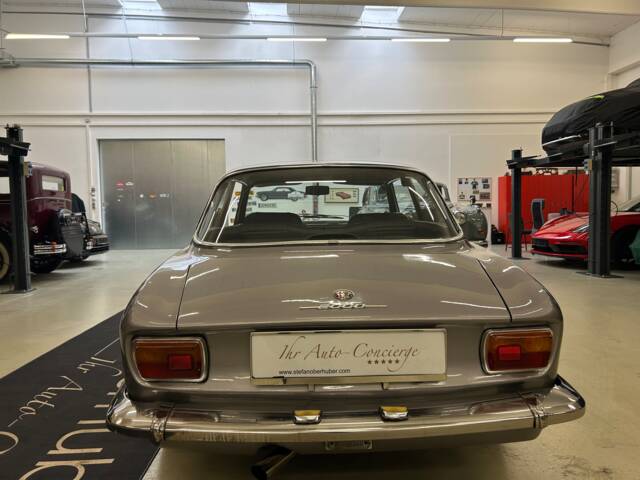 Alfa Romeo 2000 GT Veloce