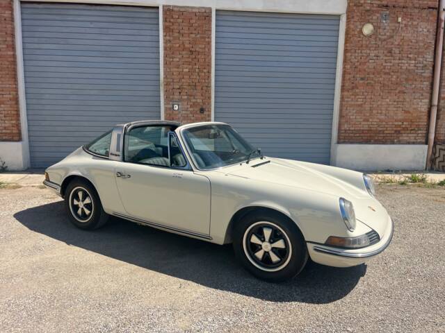 Porsche 911 2.4 T