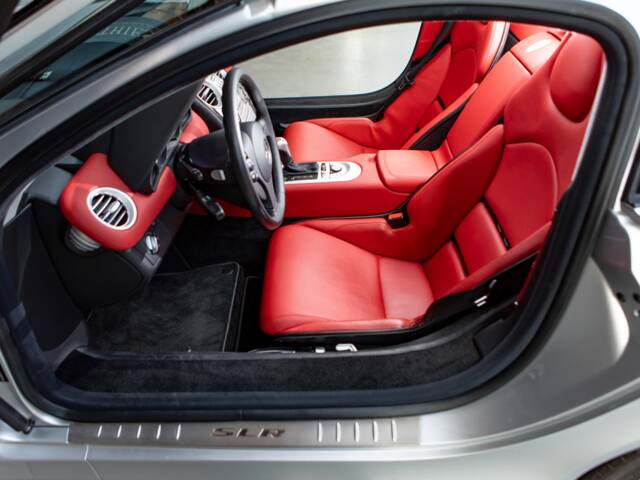 Mercedes-Benz SLR McLaren