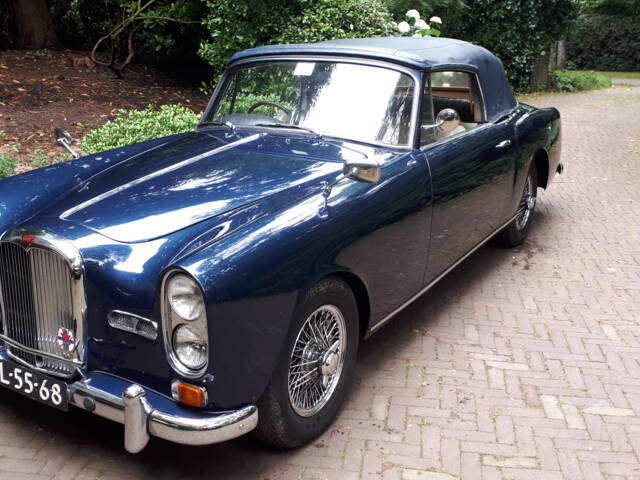 Image 1/42 of Alvis TF 21 (1966)