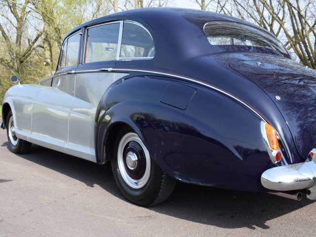 Bentley R-Type Classic Cars for Sale - Classic Trader