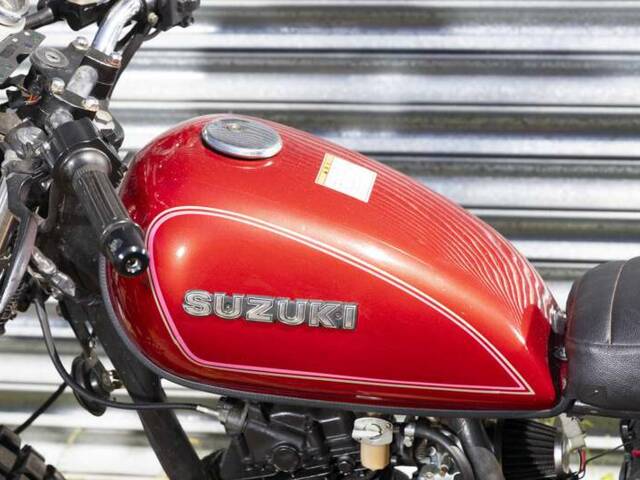 Suzuki GS 125