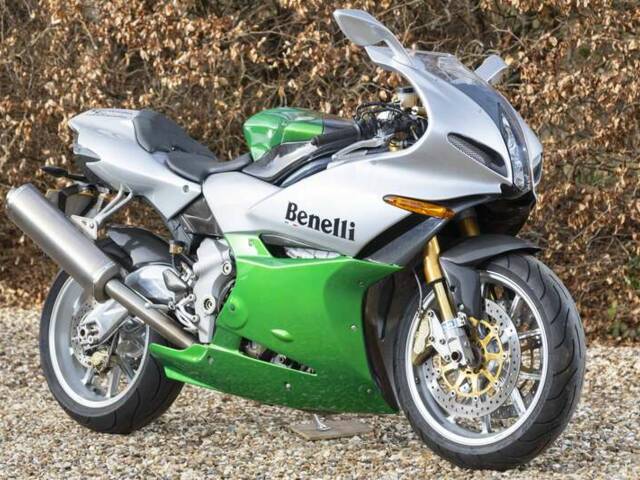 Benelli Tornado Tre 900