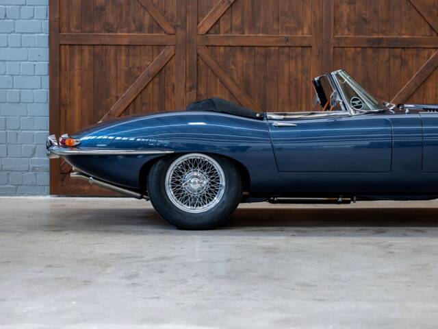 Jaguar E-Type 3.8
