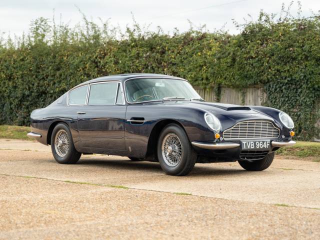 Bild 1/34 von Aston Martin DB 6 (1968)