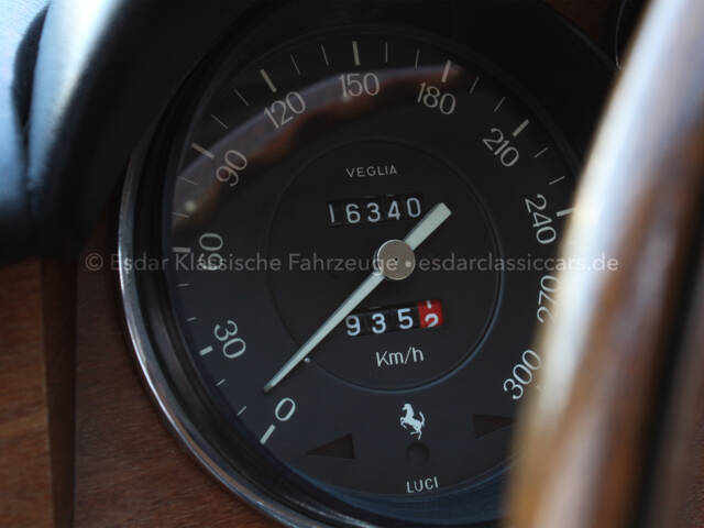 Ferrari 330 GT 2+2