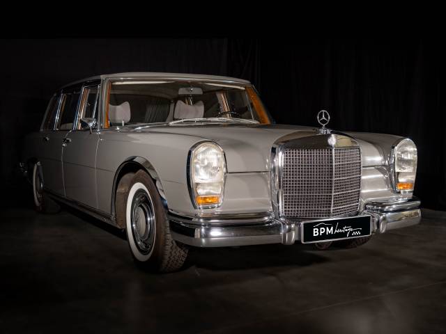 Mercedes-Benz 600