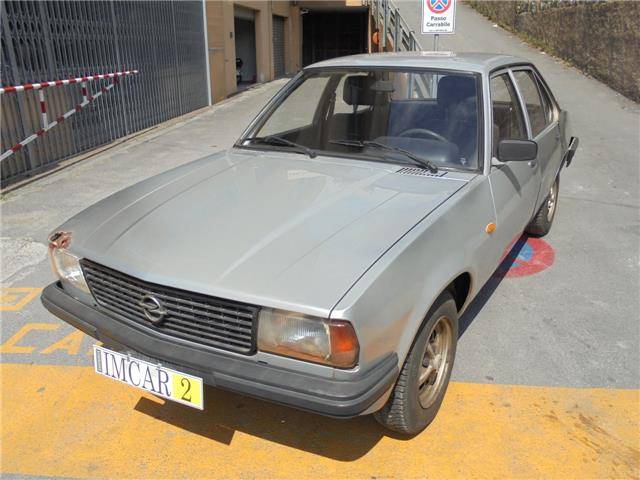 Immagine 1/15 di Opel Ascona 1,3 S (1981)