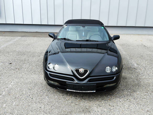 Image 1/68 of Alfa Romeo Spider 2.0 Twin Spark 16V (2001)