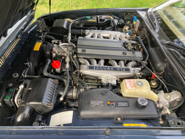 Jaguar XJ12 6.0
