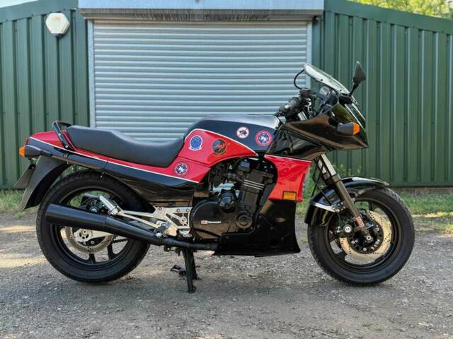 Imagen 1/40 de Kawasaki DUMMY (1984)