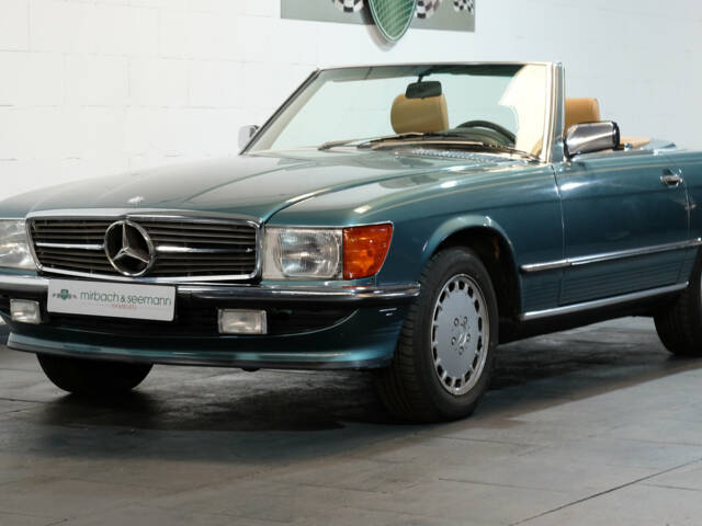 Image 1/42 of Mercedes-Benz 560 SL (1989)