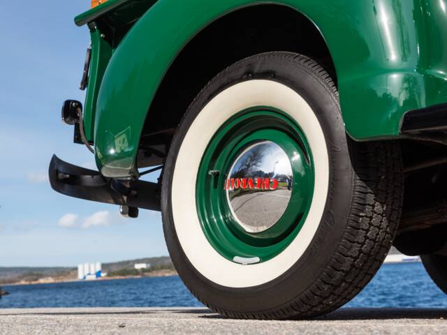Chevrolet 3100 ½-ton Stepside