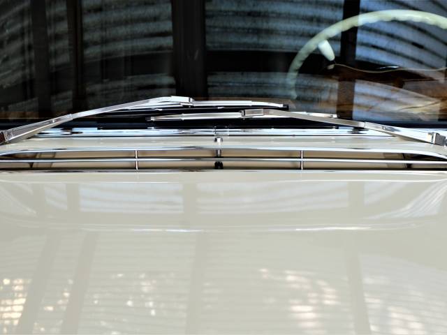 Mercedes-Benz 300 SE