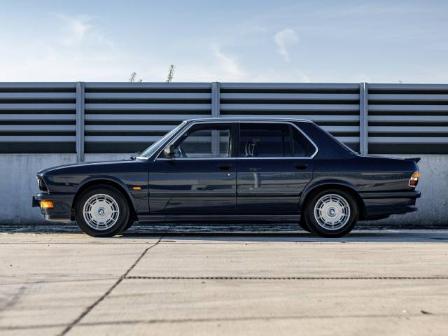 BMW M 535i