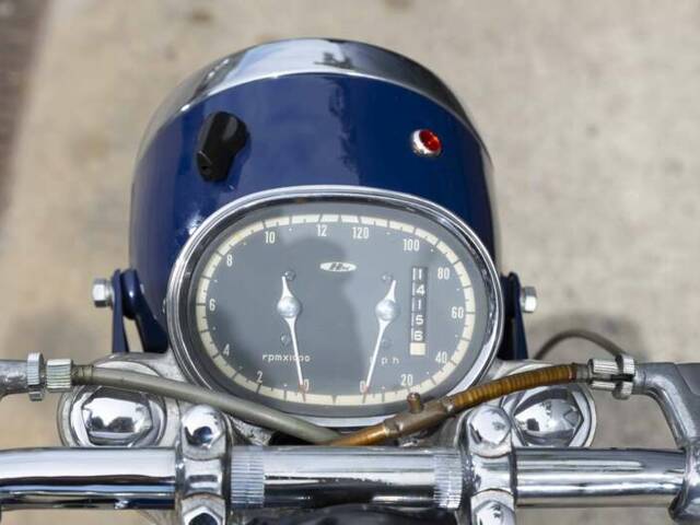 Honda CB 72