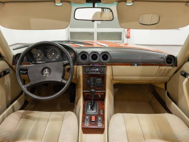 Mercedes-Benz 500 SLC