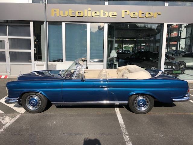 Mercedes-Benz 250 SE