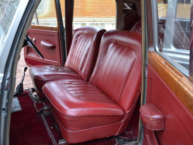 Bentley R-Type