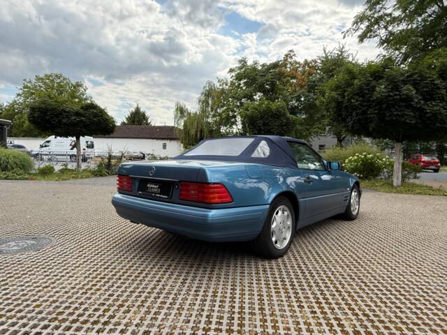 Mercedes-Benz SL 280