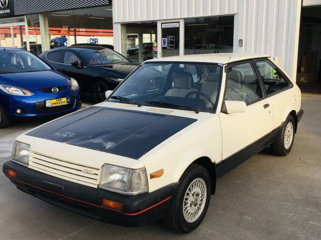 Image 1/14 of Mazda 323 (1985)