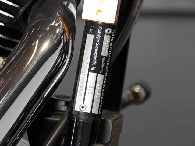 Harley-Davidson Bad Boy Softail