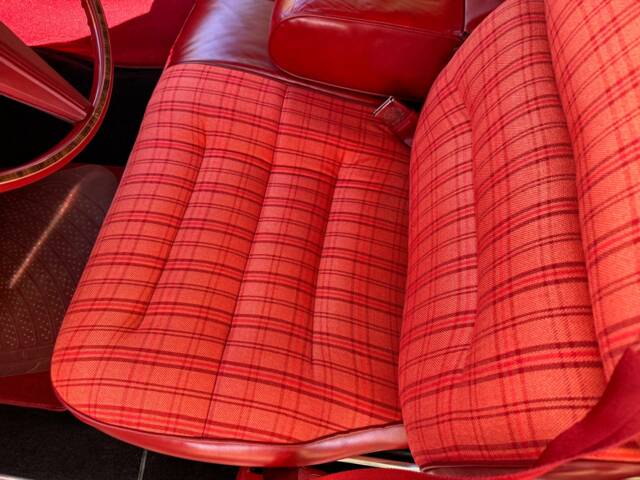 Cadillac Coupe DeVille